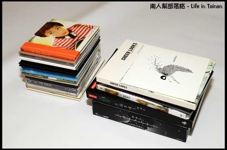 陳綺貞 書籍「夏季練習曲2010-2011巡迴場刊」 チア・チェン 新品