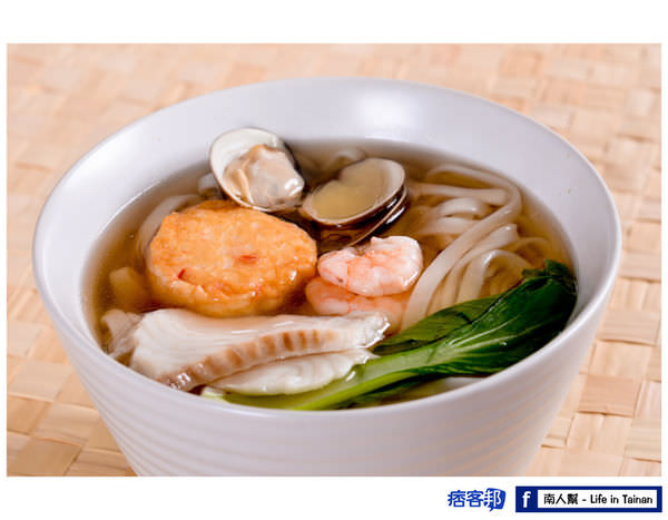 台南市關廟區 美食 何上口麵 乾的關廟麵 南人幫
